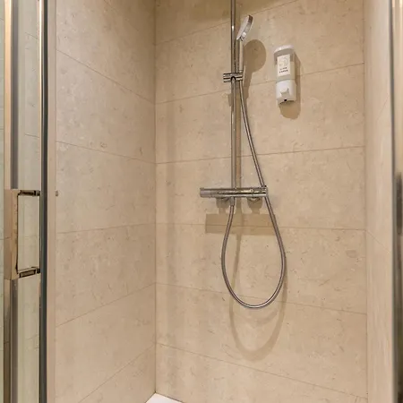 Chic & Spacieux Hyper-centre A Apartamento *
